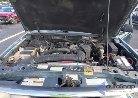 1996 Ford Ranger Super Cab из США, поврежденный, VIN 1FTCR14U5TPB41096